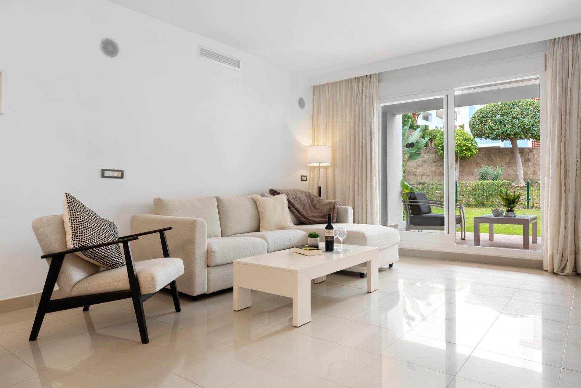 Apartment Cortijo Del Mar 2 Bed Málaga